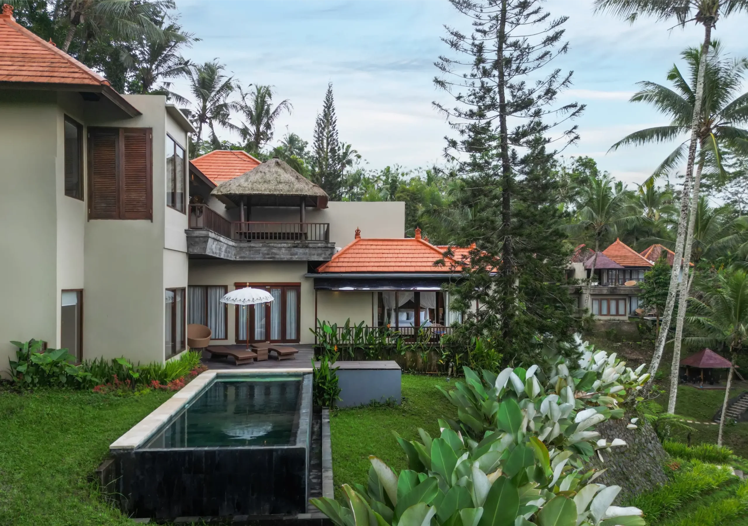 Tjendana Kanaka Jungle Resort Ubud Building View